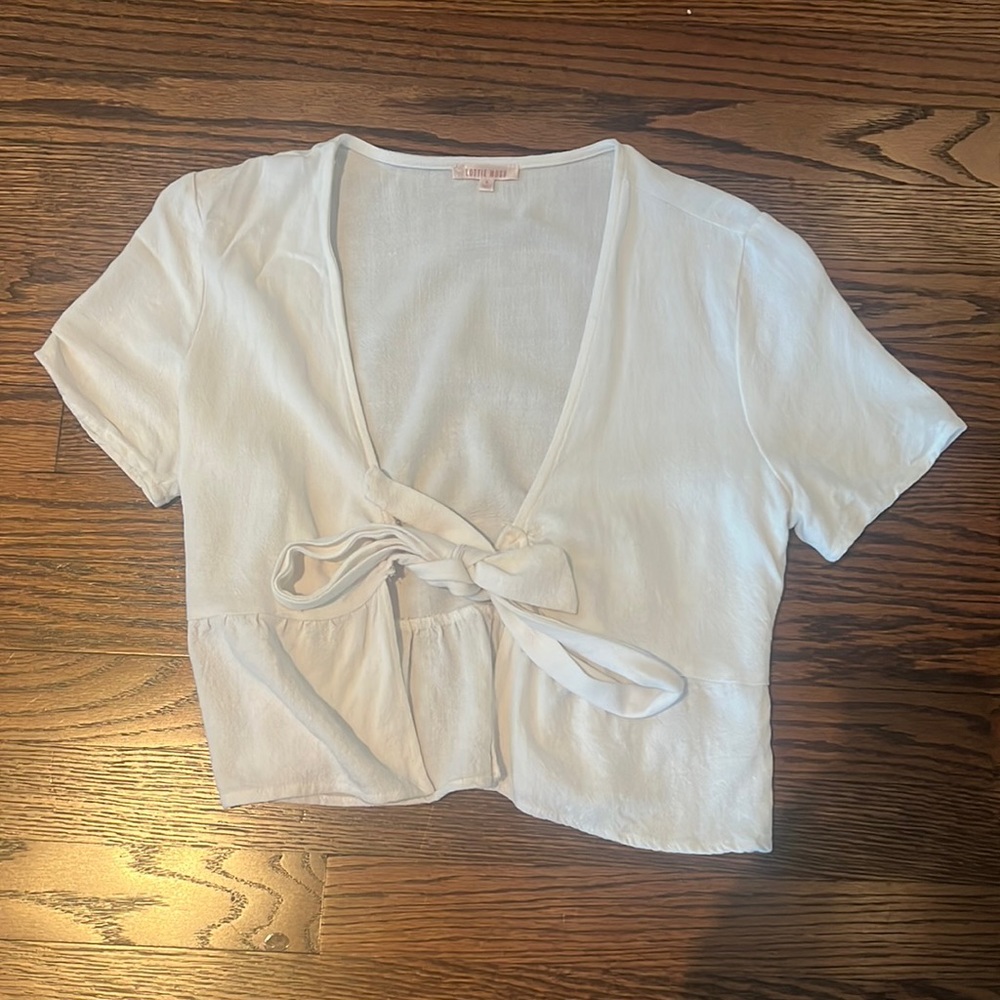 FRONT TIE SLEEVE SHIRT